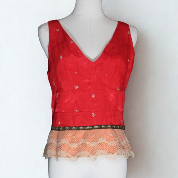 Vintage Sari Tank Top Red Gold Embroidered Indian Ethnic Blouse Size 8 - Picture 1 of 7